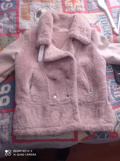 Chaqueta de peluche rosa pastel - miniatura 1