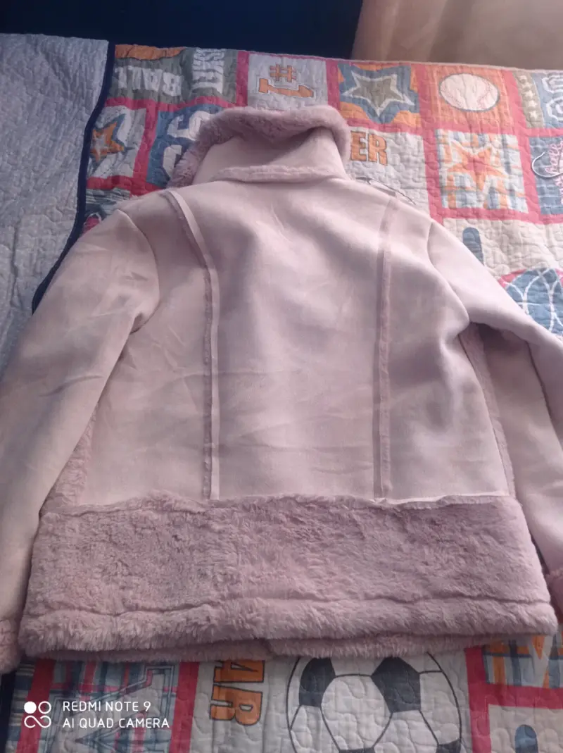 Chaqueta de peluche rosa pastel - 2
