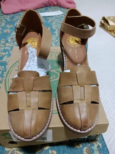 Sandalias de cuero marrones - miniatura 1