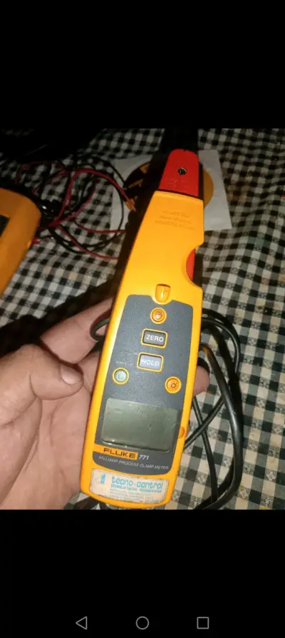 Multímetro Fluke 771 con estuche - miniatura 5