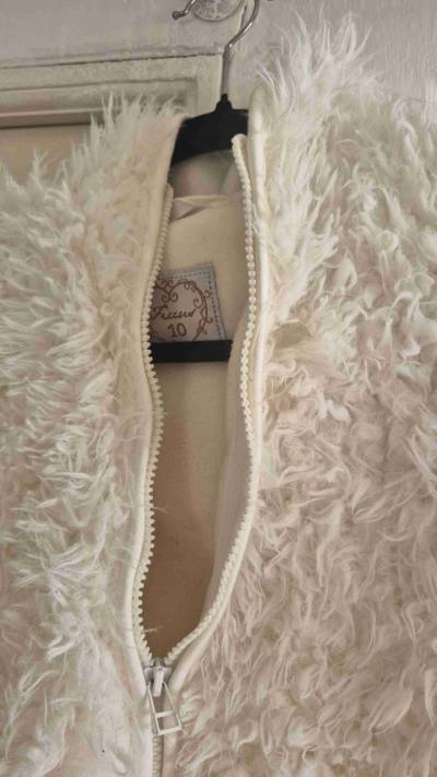 Chaqueta peluda blanco invierno - miniatura 2