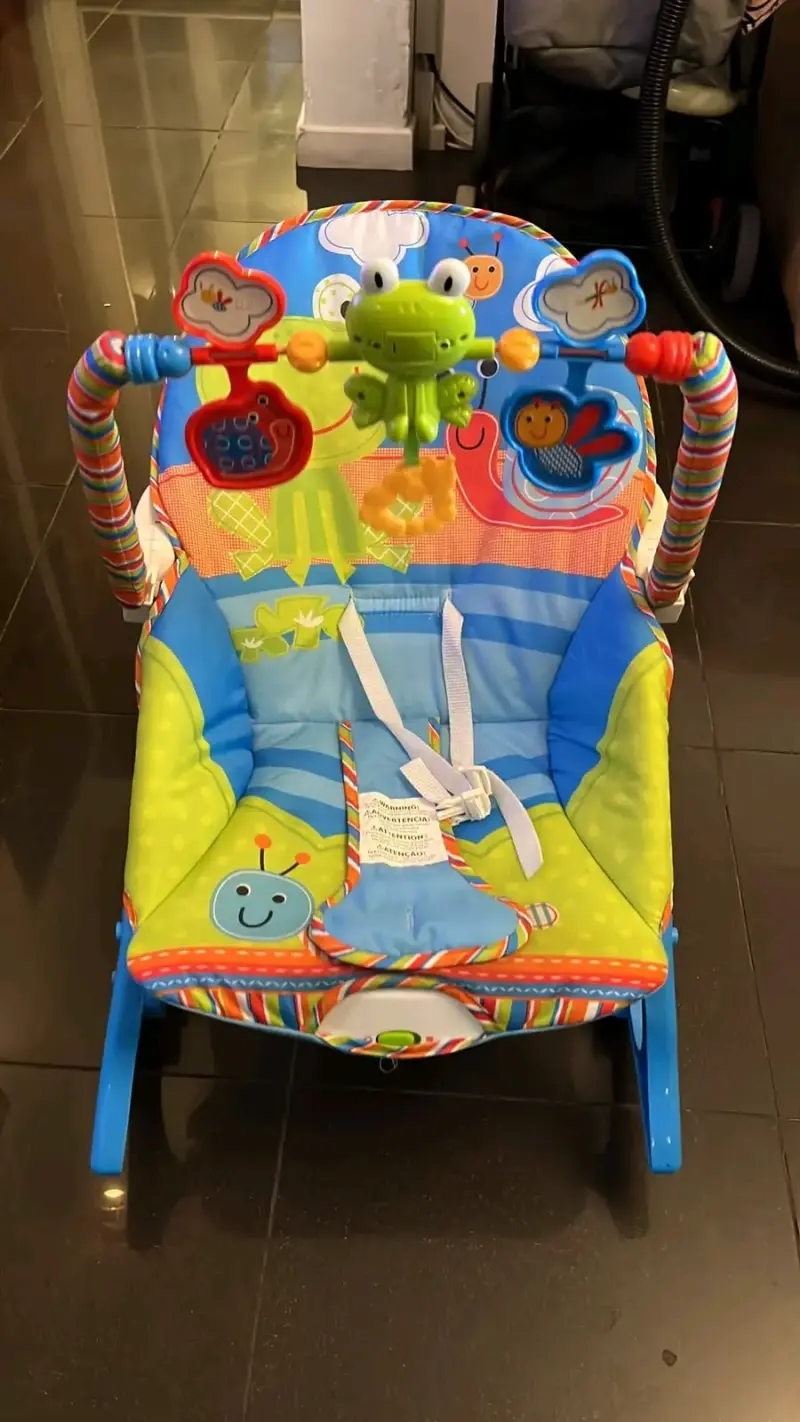 Silla mecedora infantil - 2