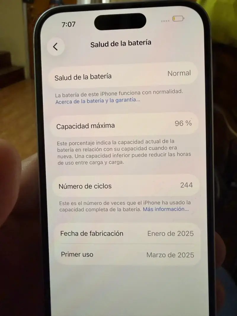 Smartphone Apple iPhone 15 128GB - 3