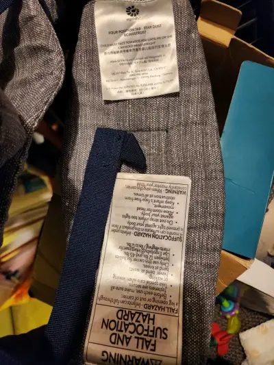 Mochila portabebé Ergobaby 360 - miniatura 4