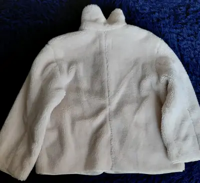 Chaqueta de abrigo blanca - miniatura 4