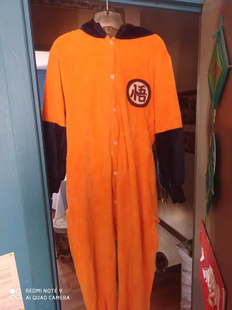 Pijama enterizo Goku naranja - 2
