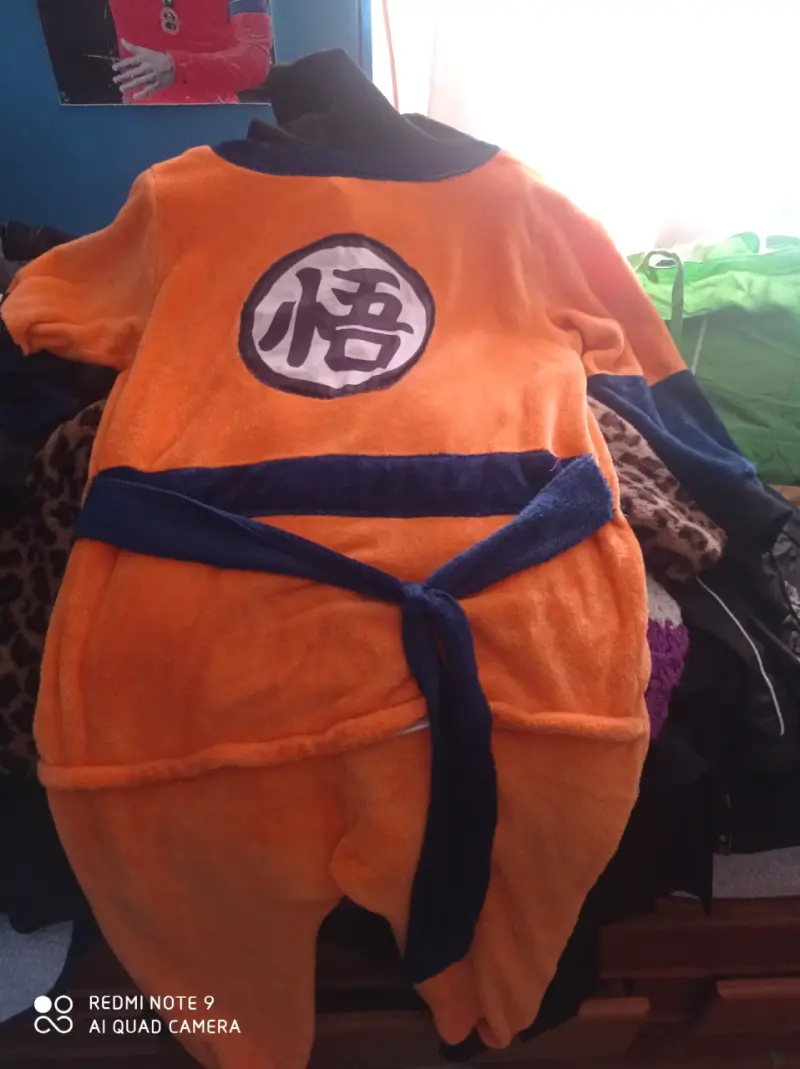 Pijama enterizo Goku naranja - 4