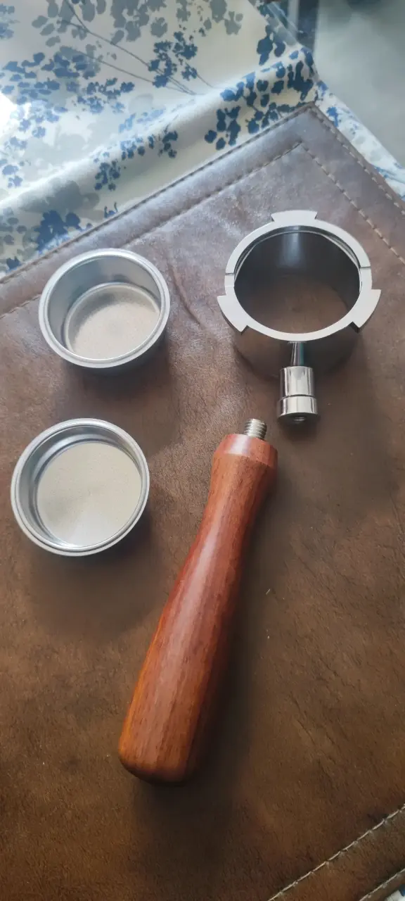 Mango y filtros para cafetera