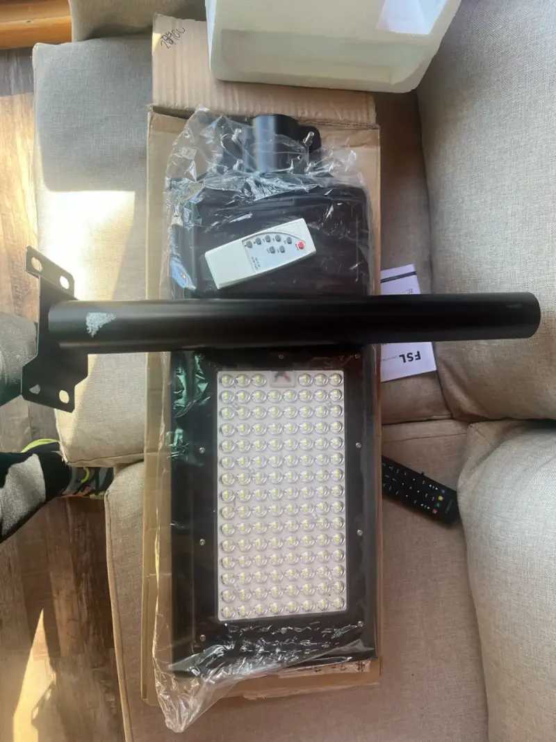 Luz LED solar exterior - 4