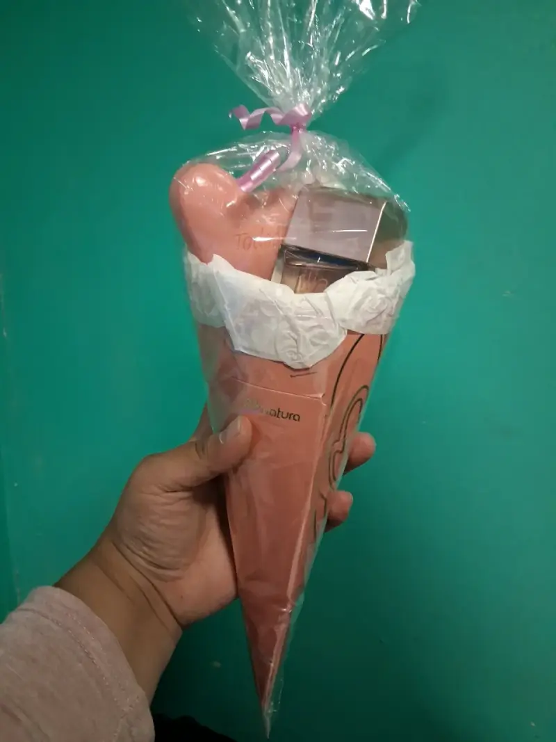 Set de cosméticos Natura empaquetado