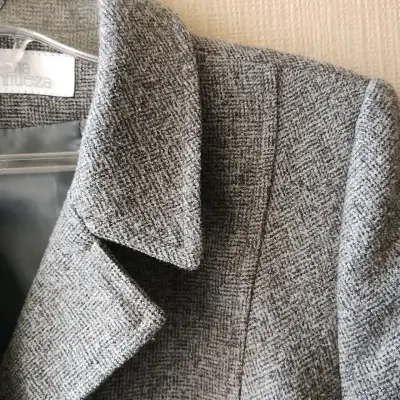 Abrigo gris elegante - miniatura 3