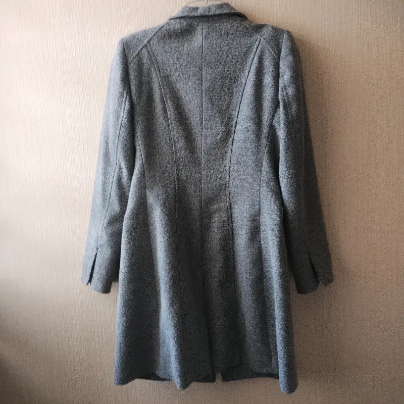 Abrigo gris elegante - 5