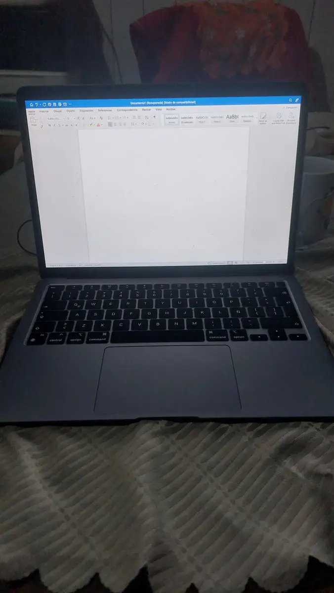 Apple Macbook Air M1 - 1