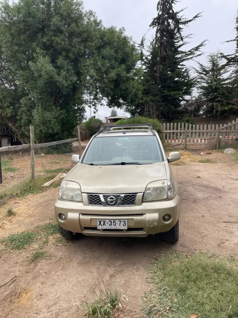 Nissan Xtrail t30 turbo diésel 4x4 - 2
