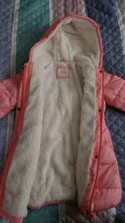 Chaqueta acolchada rosada - miniatura 2