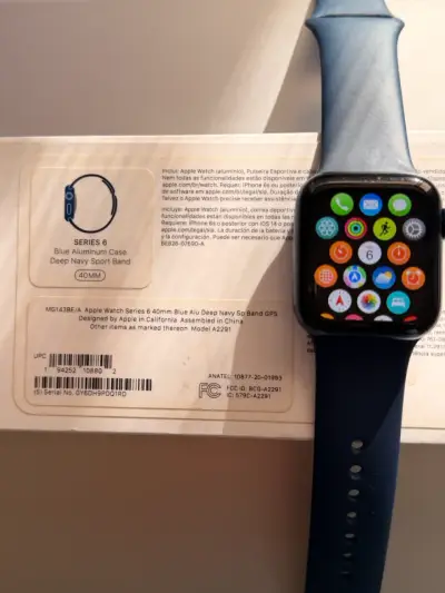 Apple Watch Series 6 Azul 40mm - miniatura 1