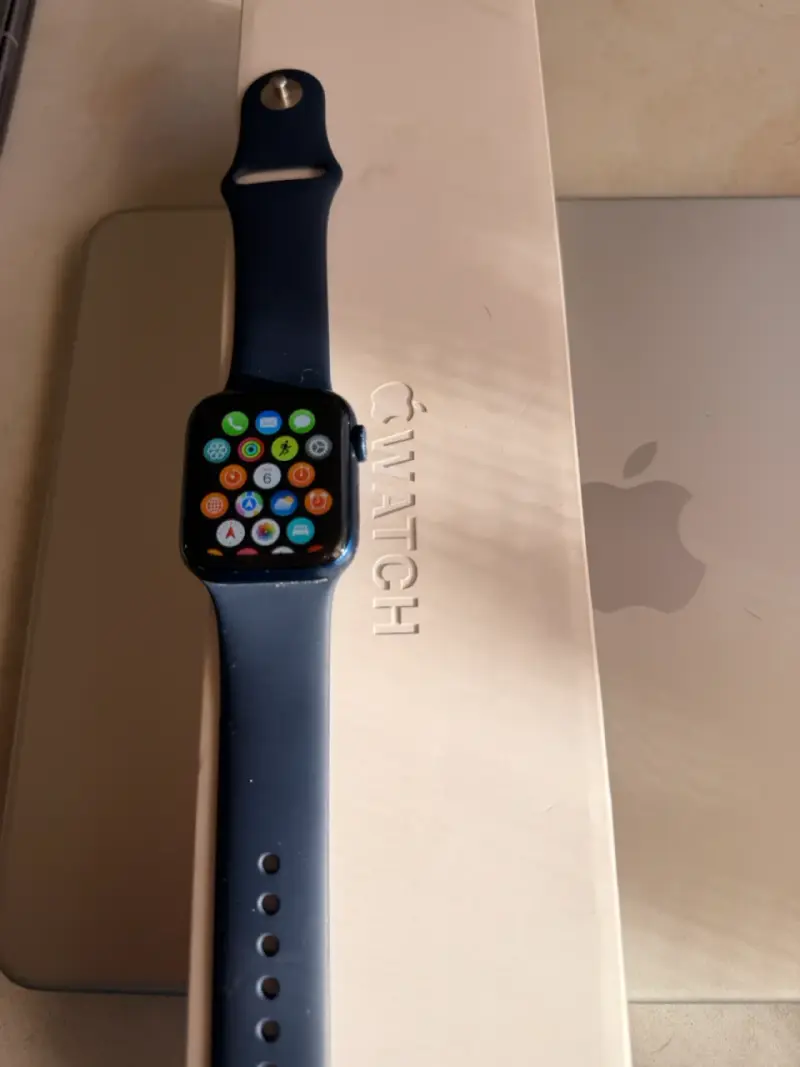 Apple Watch Series 6 Azul 40mm - 4