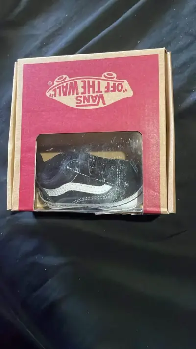 Zapatillas infantiles negras - miniatura 2