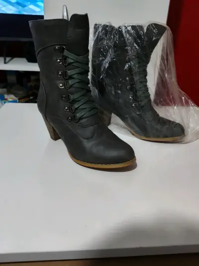 Botines gris  con cordones - miniatura 1