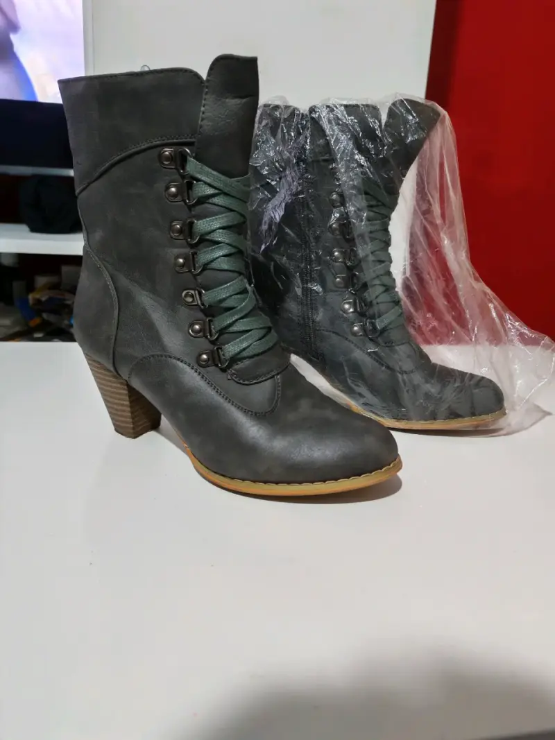 Botines gris con cordones - 3