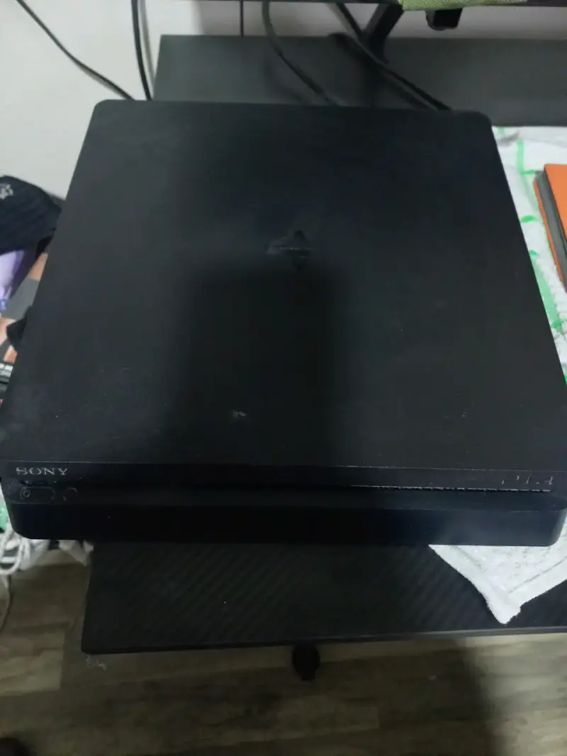 Consola Sony PlayStation 4 - 2
