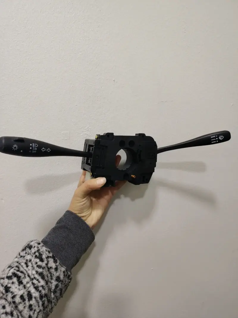 Comando de luces para auto - 1