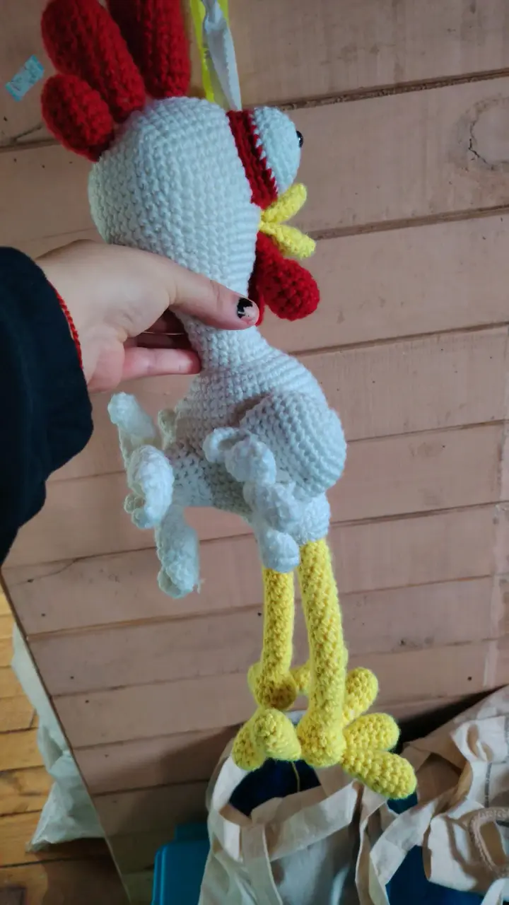 Muñeco de crochet gallina turuleca - 2