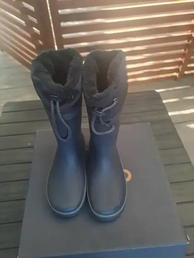 Botas negras con forro térmico - miniatura 1