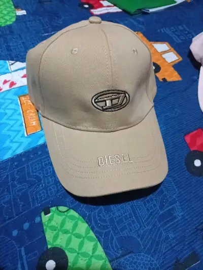 Gorra negra Diesel bordada - miniatura 3