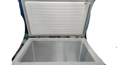 Congelador MIDEA 198L - miniatura 3