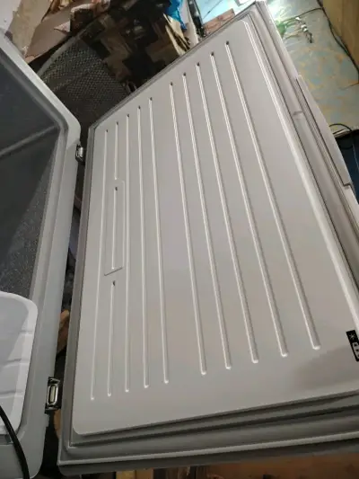 Congelador MIDEA 198L - miniatura 5