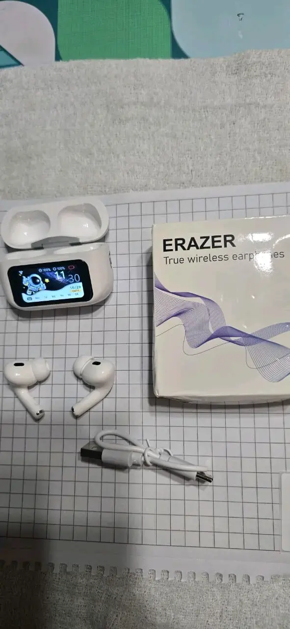 Auriculares inalámbricos ERAZER y monster - 1