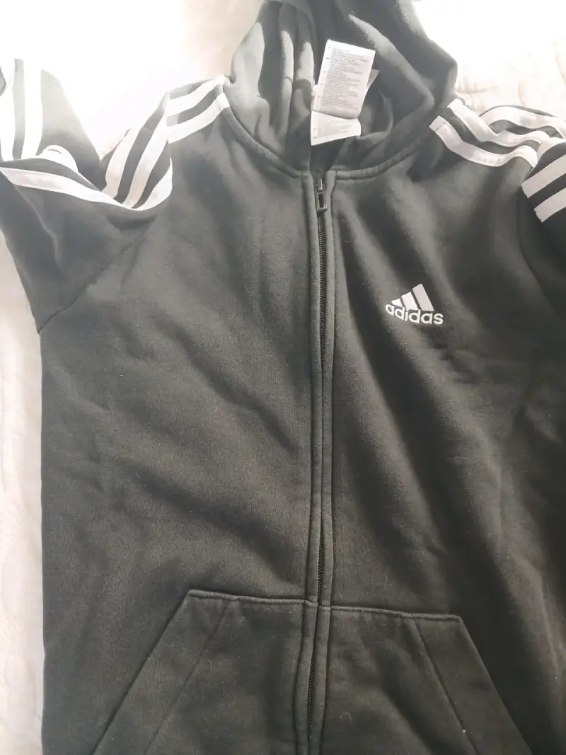 Polerón negro con capucha Adidas - 3