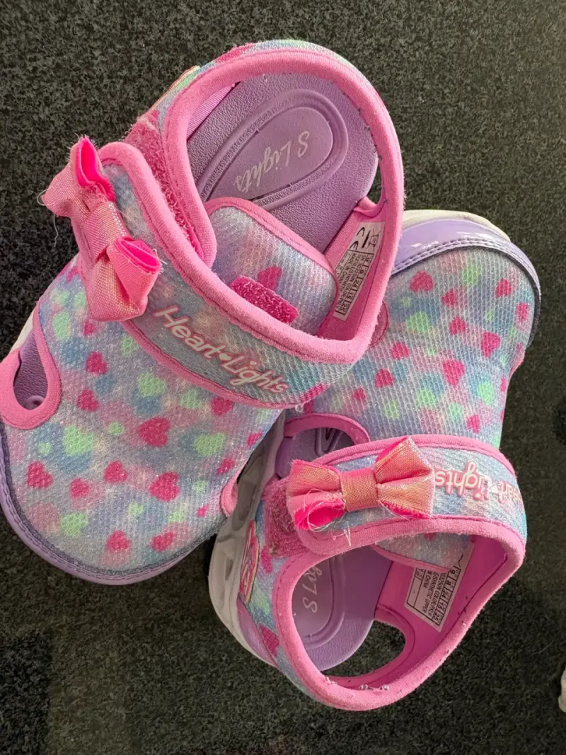 Sandalias rosadas para niñas - 3