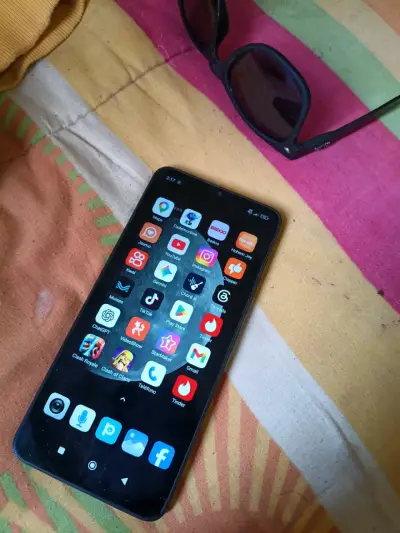 Teléfono Redmi dual cámara - miniatura 2