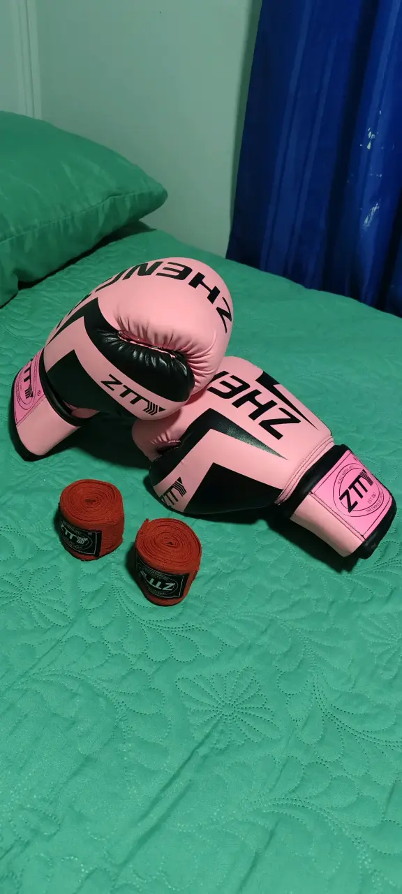Guantes de boxeo rosados ZTT - 2