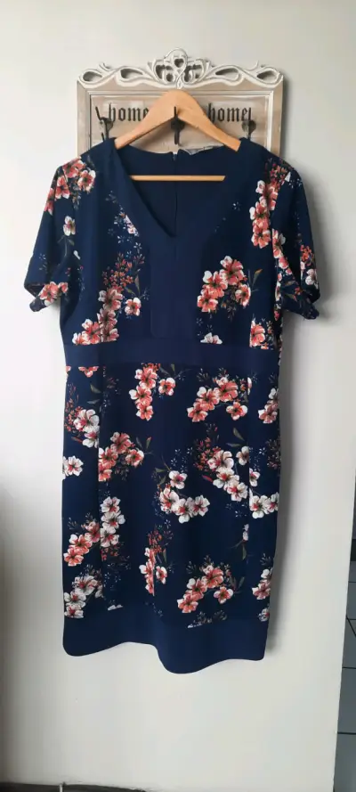 Vestido floral de verano talla XL - miniatura 1