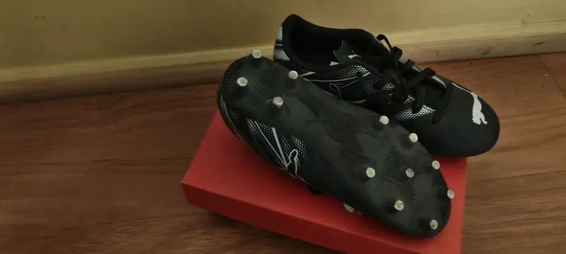 Zapatos fútbol negras Puma - 2
