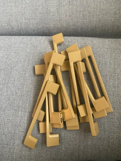 Set de tiradores de mueble doradas - miniatura 3