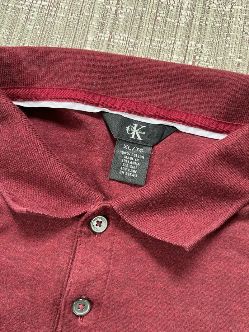 Polera polo calvin klein burdeo hombre - 2