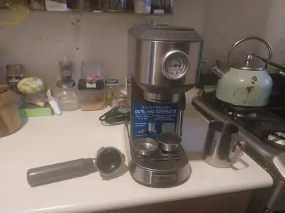 Cafetera espresso Oster acero inoxidable - miniatura 2