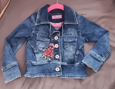 Chaqueta de mezclilla azul talla 4 - miniatura 1
