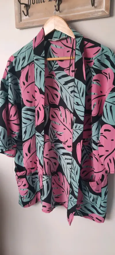 Kimono estampado hojas tropicales - miniatura 1