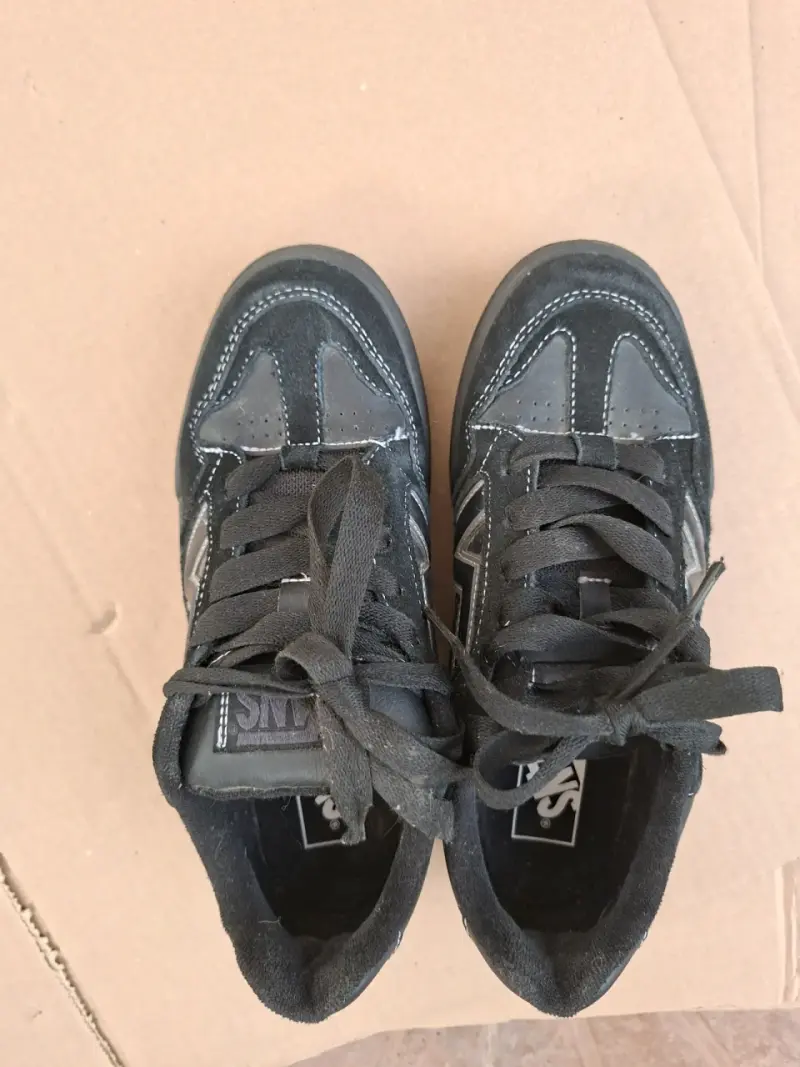 VANSUpland Zapatilla Urbana Hombre Cuero Negro Van - 3