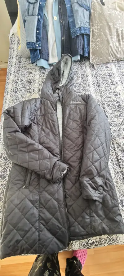 Parka gris Columbia acolchada talla L - miniatura 1