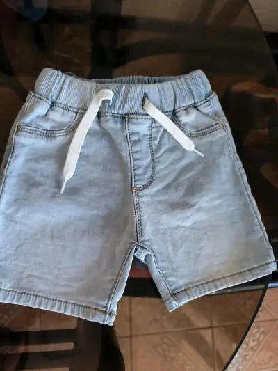 Shorts  para bebé - miniatura 1