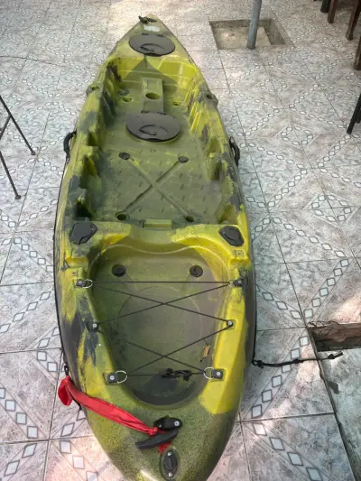 Kayak sit-on-top amarillo - miniatura 1