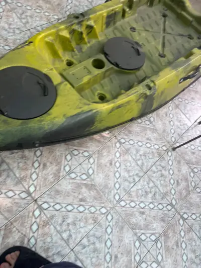 Kayak sit-on-top amarillo - miniatura 3