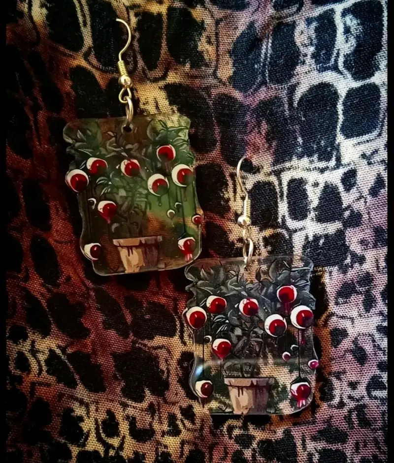Aros colgantes con diseño de ojos