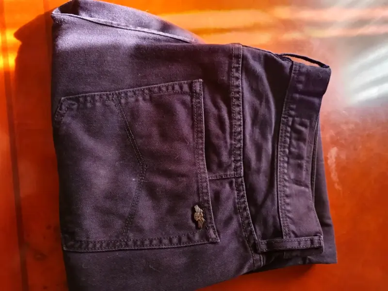 Jeans azul oscuro - 1